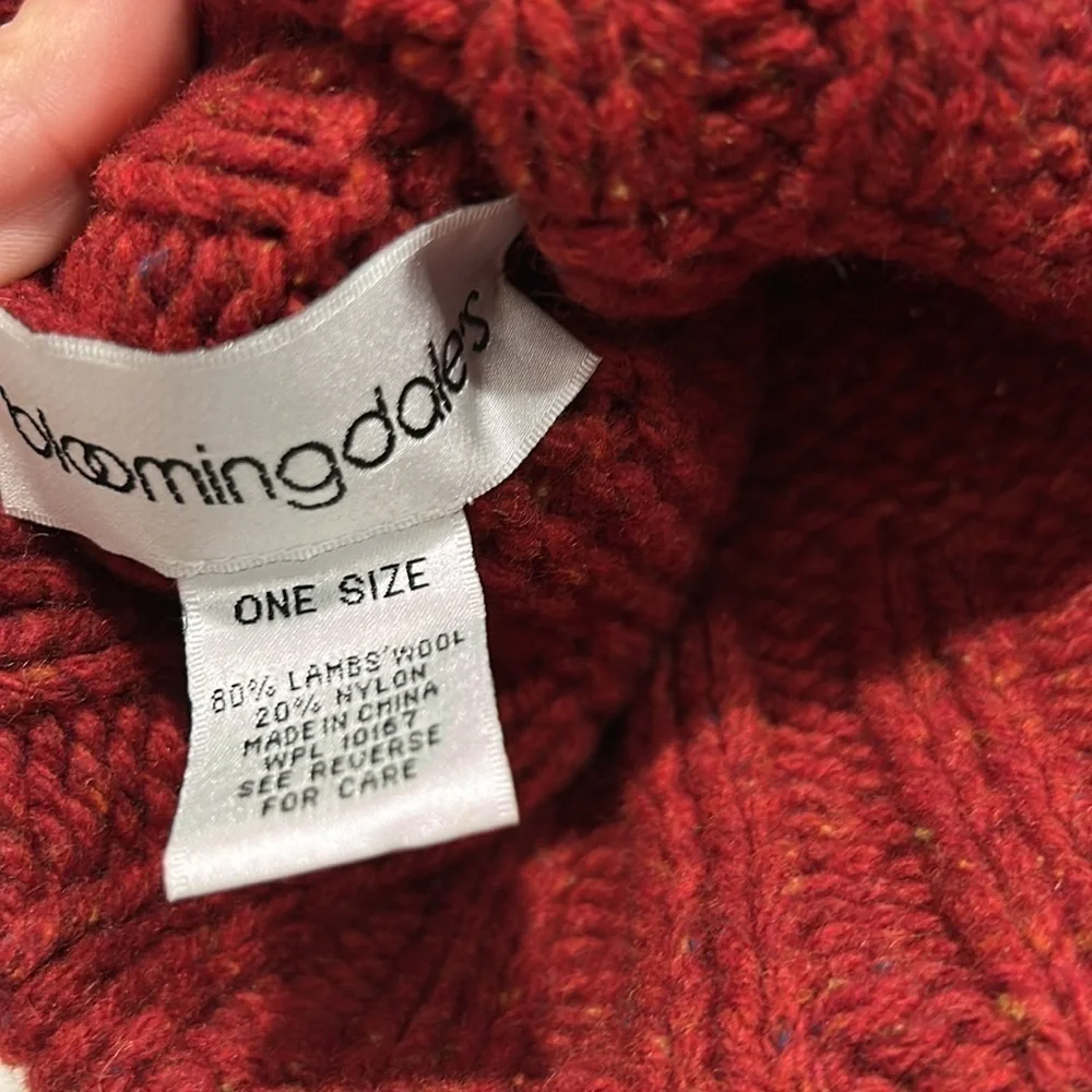 Vintage Bloomingdale’s cranberry Red Knit wool nylon Scarf and Beanie Set